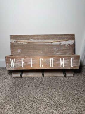 Rustic Wooden Welcome Key Holder Sign Mail Pocket